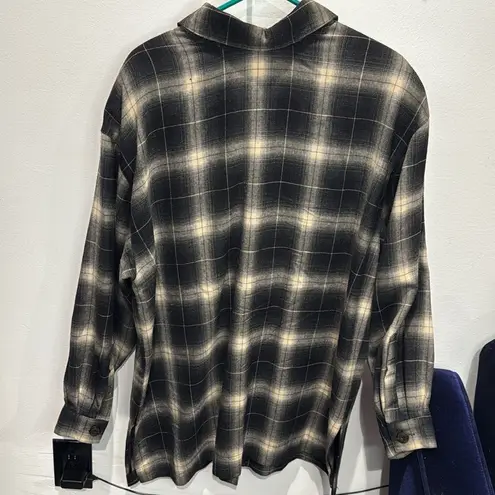 Lord & Taylor Button