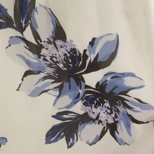 Yumi Kim 💕💕 Darling Maternity Maxi Dress ~ White & Blue Floral Print Small S