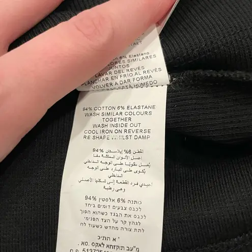 Missguided  Black Keyhole Graphic Sleeveless Crop Top US 8