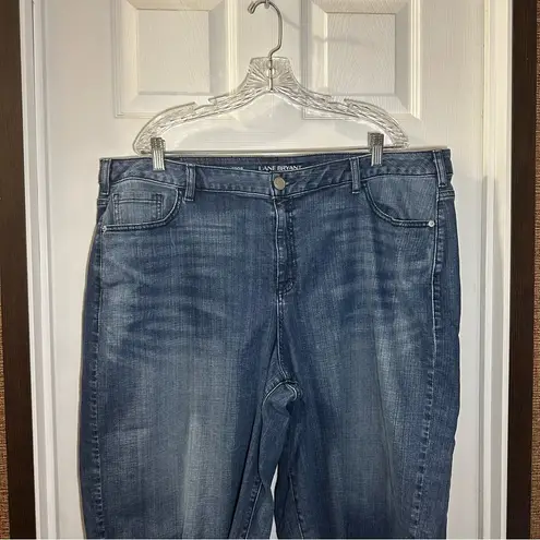 Lane Bryant NWT  Medium Wash Denim Wide Leg Crop Jeans size 24