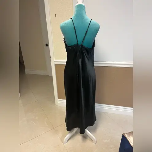 Vintage California Dynasty Long Nightgown Black with Pink Embroidered Flower Size XL