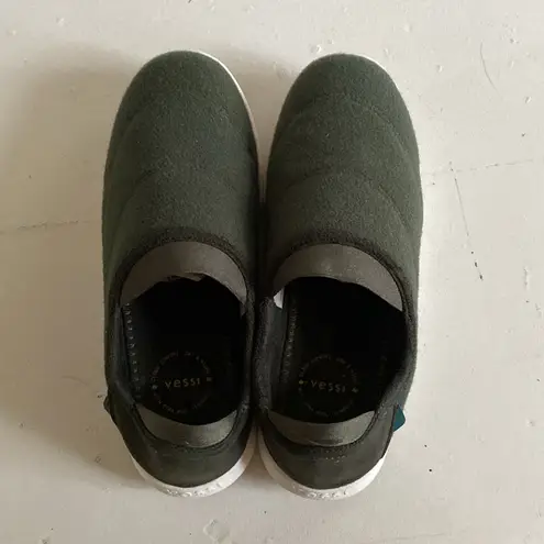 Vessi Women's Size 7 Sunday Slippers Spruce Green Slip On Waterproof Wool