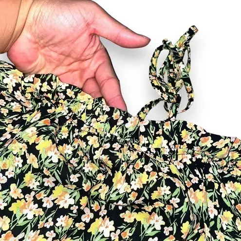 Counterparts women’s floral ruffle blouse - Large