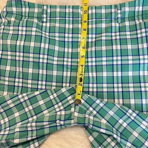 Jones New York  Sport Stretch Green Plaid Bermuda Length Shorts Women’s Size 12