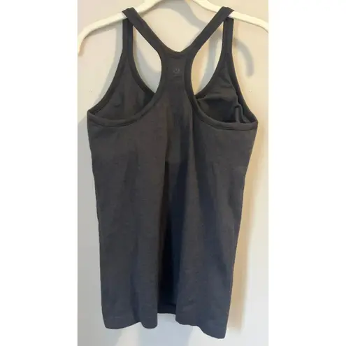 Lululemon Athletica Ebb to Street Tank Top Light Support B/C Cup in Black sz. 10