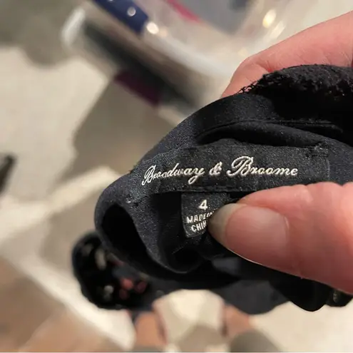 Cute black lace scalloped hem party mini dress lined 3/4 sleeve holiday club NYE