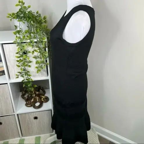 Halogen  Black Ribbed Bodycon Sleeveless Dress Drop Waist Ruffle Hem Size S