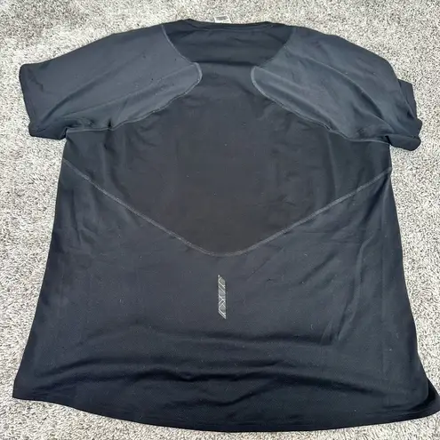 Gymshark black athletic shirt