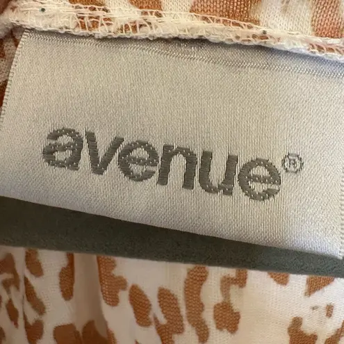 Avenue Plus 30/32 Leopard Print Blouse Flowy Lightweight Boho Animal Print Top