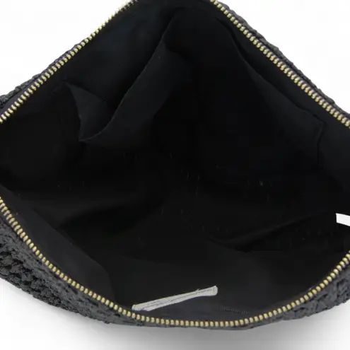 Universal Threads Universal Thread Straw Half Moon Shoulder Bag in Black