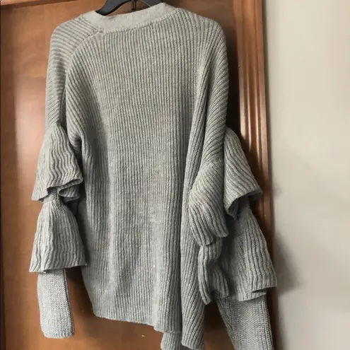 RD Style  ruffled tier bell sleeves open Grey cardigan XS but run large