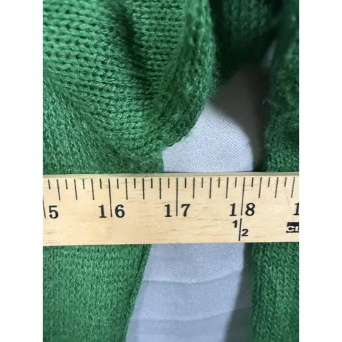 30 Watt Sweater XS Green Red Ugly Christmas Subpar Gift Giver Elephant