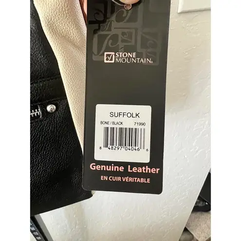 Stone Mountain Suffolk Genuine Leather Crossbody Bag