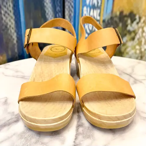 No.6 Two Strap Clog Mid Heel Leather Sandals Desert Nude 41 GUC Tan Size 10