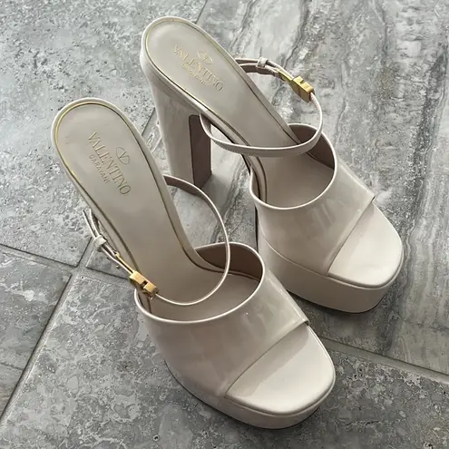 Valentino Garavani Patent High Heel Platform Slides, Size 41 New in Box $1,200