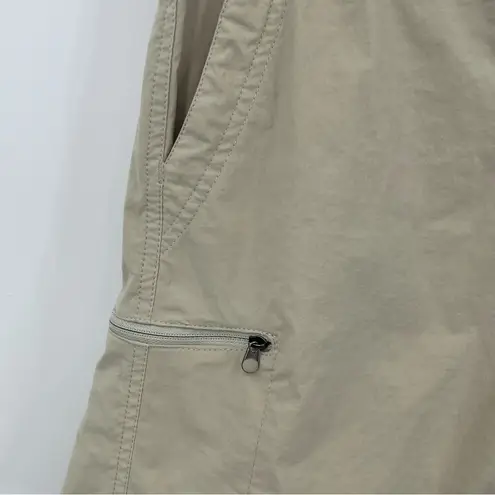 L.L.Bean  tan comfort waistband water repellent trail outdoor hiking shorts