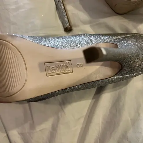 Brash 9.5  6” silver glitter pump heels