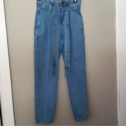 Arizona Jeans Arizona Jean Co High waisted jeans with tie belt