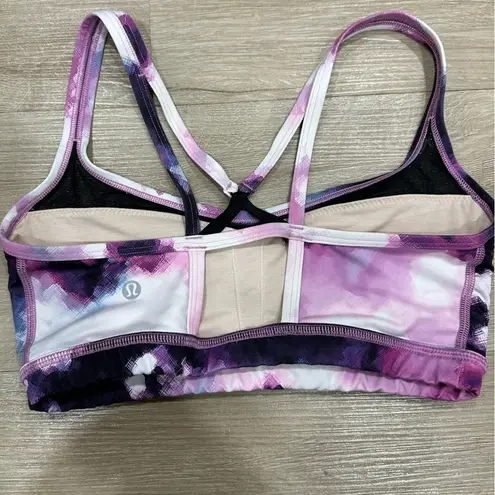 Lululemon EUC  Sweaty Endeavor Blooming Pixie Sport Bra size 6