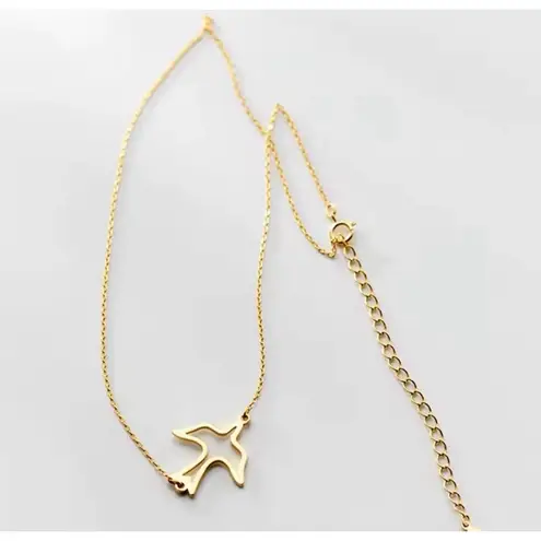 Boutique Flying Swallow Necklace | Yellow Gold Gold Plated 925 Sterling Silver