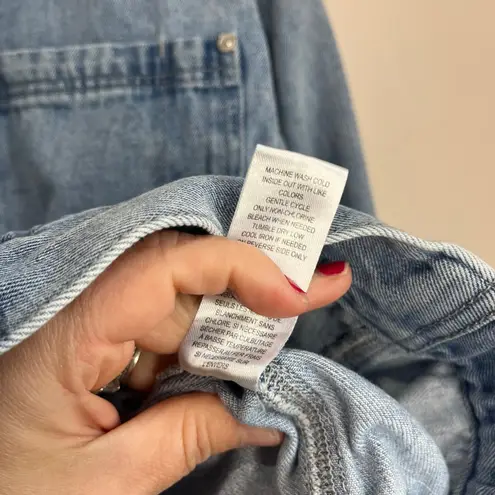 Democracy Denim Jean Jacket Medium 100% Cotton Blue Cropped Classic