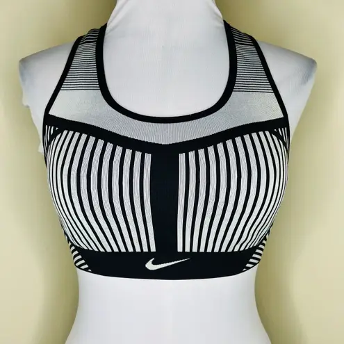 Nike NWT  FE/NOM Flyknit Sports Bra MEDIUM High Support Black White Racerback Gym