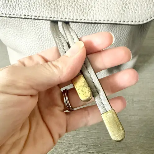 Marc Jacobs  Pike Place Backpack in Taupe Pebbled Leather - Image 9