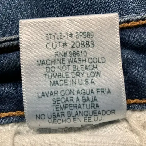 Just Black Just Black Women's Distressed Straight Jeans Size 31 Blue Medium Wash Low Rise