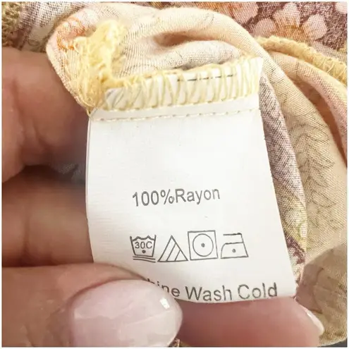 Boutique Halter Tied Maxi Dress Size Medium Floral Longline Yellow Cottage