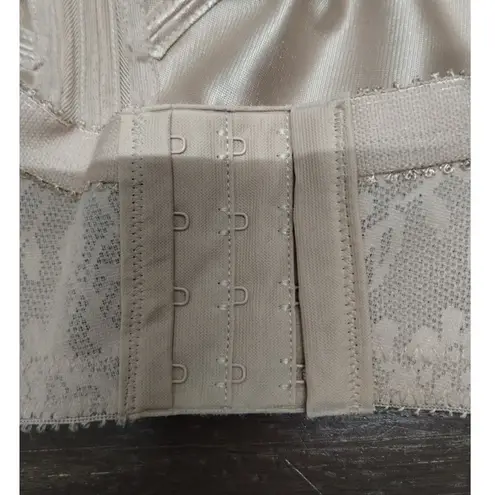 Playtex NEW (Open Bag) Size 42B Cafe Au Lait 18 Hour Comfort Strap Wirefree Bra