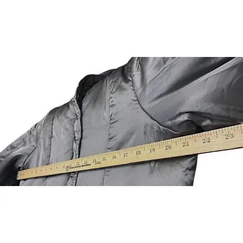 Silver Puffer Coat L Faux Fur Collar Outerwear Cabin Core Cozy Chic Ski Resort Size L