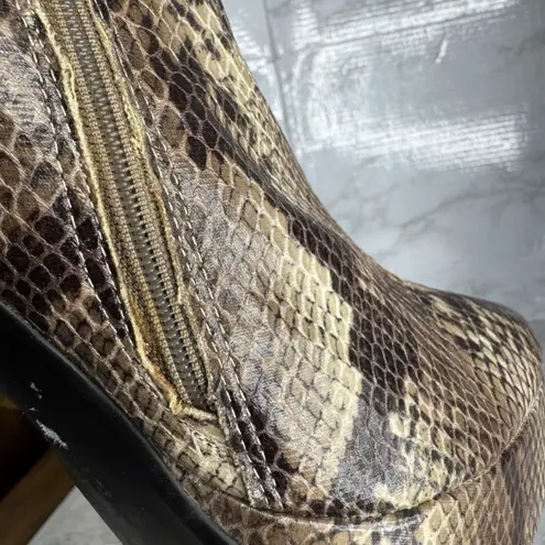 Worthington Boots Womens Size 8 M Snakeskin Knee High Platform Heels mobwife Brown