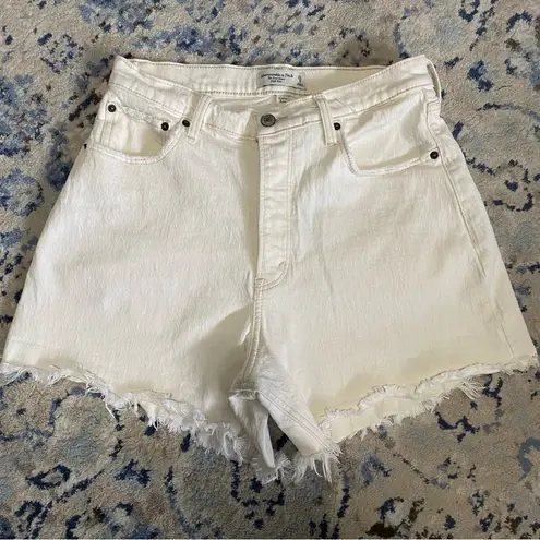 Abercrombie & Fitch  Curve Love High Rise The Dad Shorts Button Fly Cream 29 8