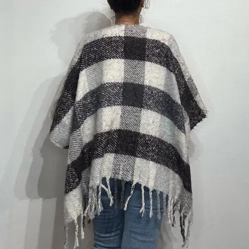 Jenni  White Black Block Plaid Pocket Topper Sz OS NWT