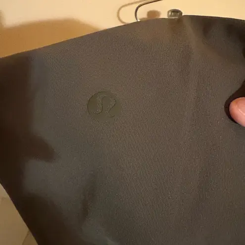 Lululemon  On The Fly 23* Crop Pants in Dark Olive