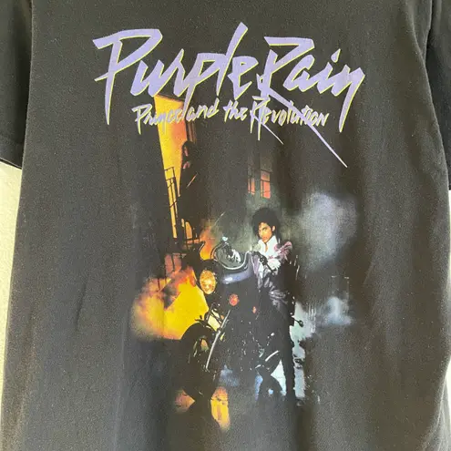 PRINCE Black Purple Rain Prince And The Revolution Short Sleeve Graphic Band Tee Size L