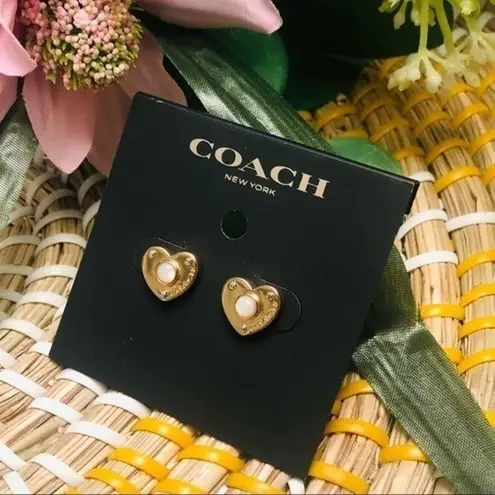  earrings coach studs coach pearls​​​​​​