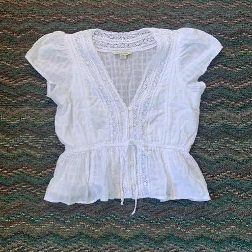 American Eagle White Lacy Top