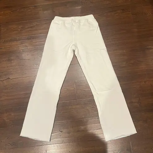 Brandy Melville NWT  “Rainey” Sweatpants