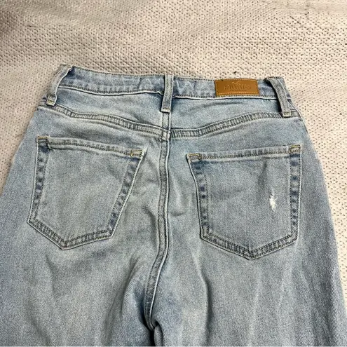 Hollister  Ultra High Rise Distressed Light Wash Dad Jeans Size 25 EUC