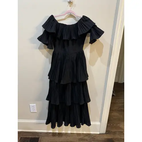 Few Moda Black Ruffled Tiered Midi Dress Pleated Size Medium