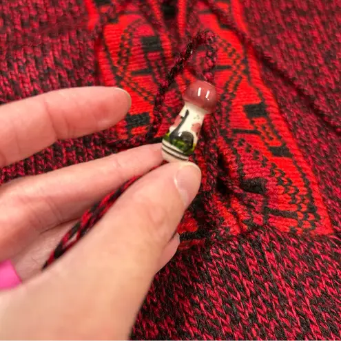 Tejidos Quiro 100% Alpaca Sweater Red Black Hoodie Hooded Made in Peru Tassels