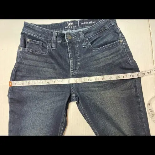 Riders By Lee LEE Riders, Women’s dark denim, midrise skinny jeans Inseam 26”