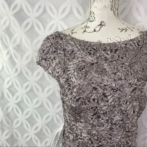 JS Collections Embroidered Lace Short Sleeve Mother of the Bride Gown Sz 8 NWT