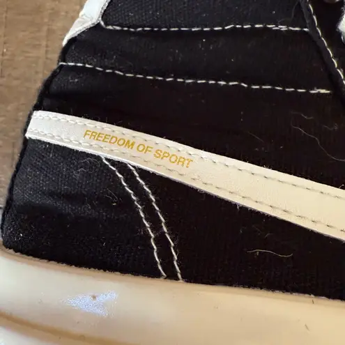 Stepney Workers Club Hi