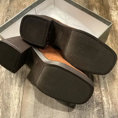 Sun and Stone Women’s Elegant Brown Heeled Boots Size 7.5