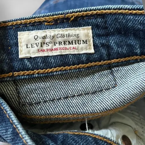 Levi Strauss & CO. LEVI'S Women's Wedgie Straight Button Fly Jeans With Raw Hem Size 27 | EUC