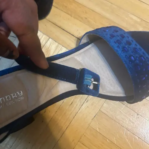 CL by Laundry Comfort Cushion Velvet Heels