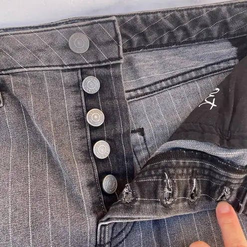 GRLFRND Blaire Negotiations Gray Pinstriped Button-Fly Denim Skirt size 27