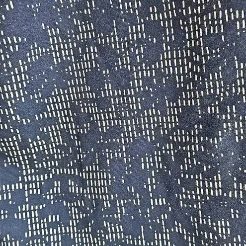 Activewear Joggers, Capri pants, stretch pants. Size XL. Blue Floral.